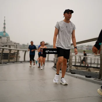 Runner Photo 8544500