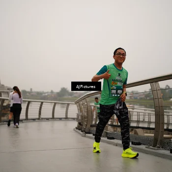 Runner Photo 8544518