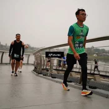 Runner Photo 8544522