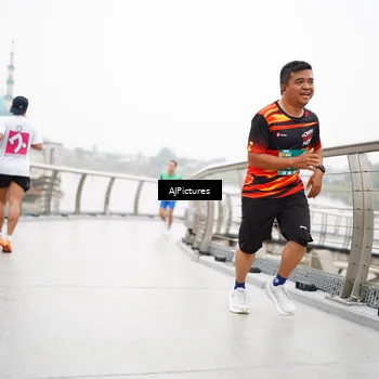 Runner Photo 8544537