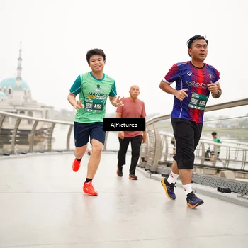 Runner Photo 8544538