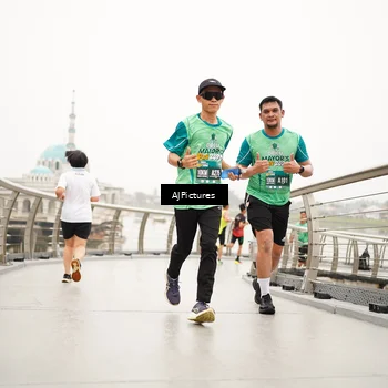 Runner Photo 8544552