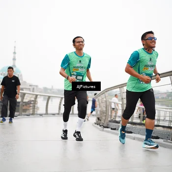 Runner Photo 8544563