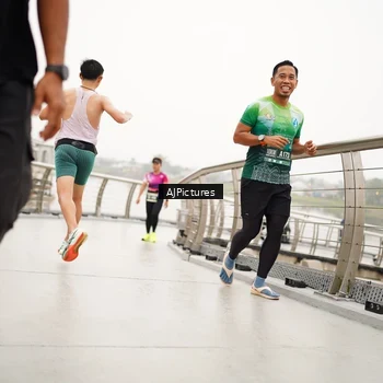Runner Photo 8544565