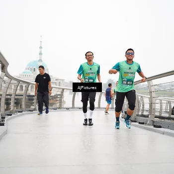 Runner Photo 8544568