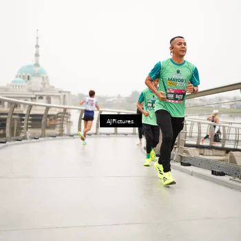 Runner Photo 8544578