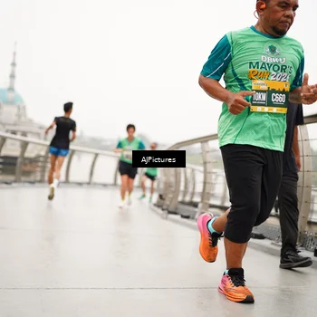 Runner Photo 8544582