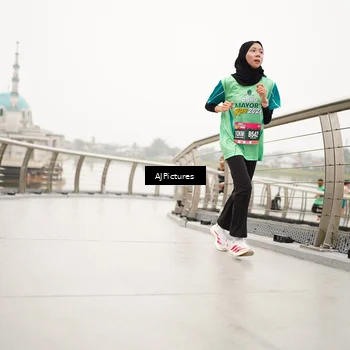 Runner Photo 8544592