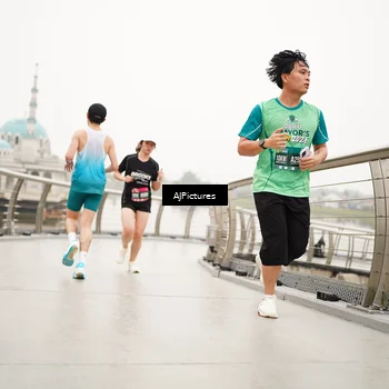 Runner Photo 8544597