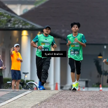 Runner Photo 8544604