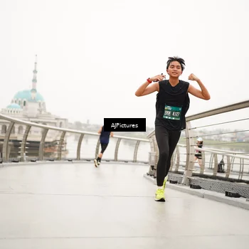 Runner Photo 8544610