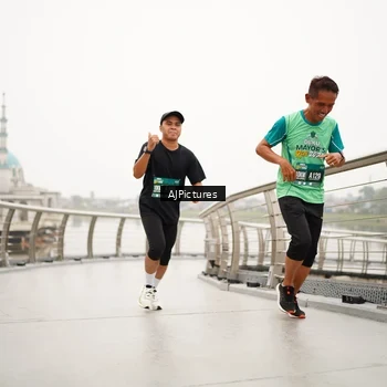 Runner Photo 8544629