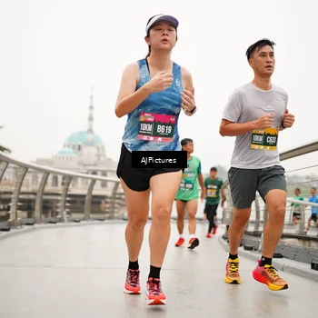 Runner Photo 8544646
