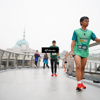 Runner Photo 8544649