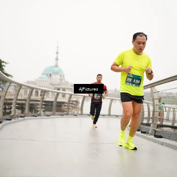 Runner Photo 8544662