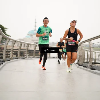 Runner Photo 8544664