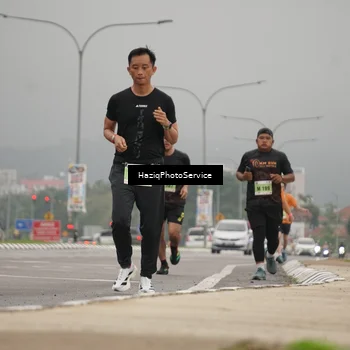 Runner Photo 8544669