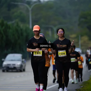 Runner Photo 8544675