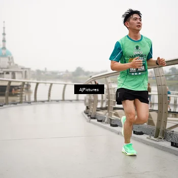 Runner Photo 8544694