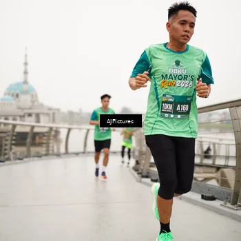 Runner Photo 8544704