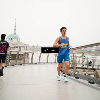 Runner Photo 8544706