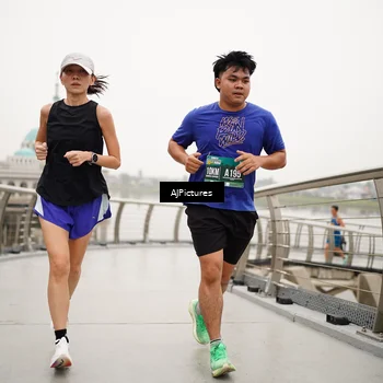 Runner Photo 8544713
