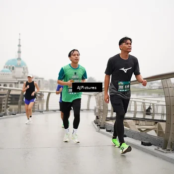 Runner Photo 8544718