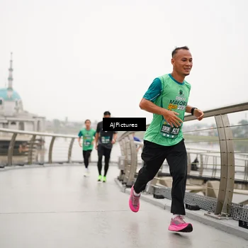 Runner Photo 8544721