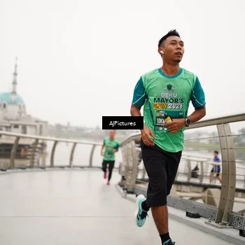 Runner Photo 8544722
