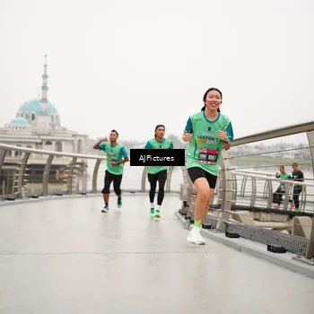 Runner Photo 8544729
