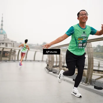 Runner Photo 8544731