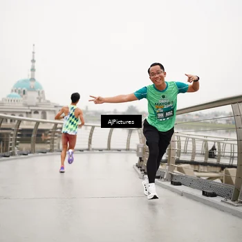 Runner Photo 8544736