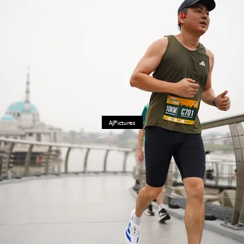 Runner Photo 8544754