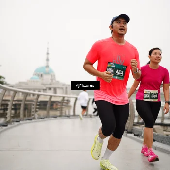 Runner Photo 8544758