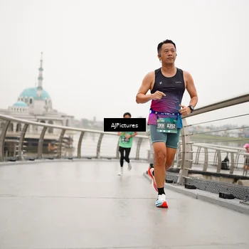 Runner Photo 8544778