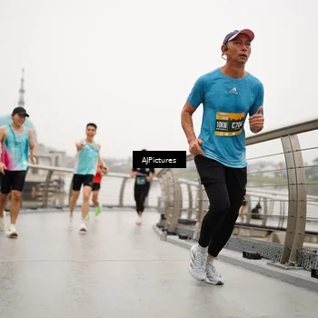 Runner Photo 8544784