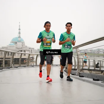 Runner Photo 8544792