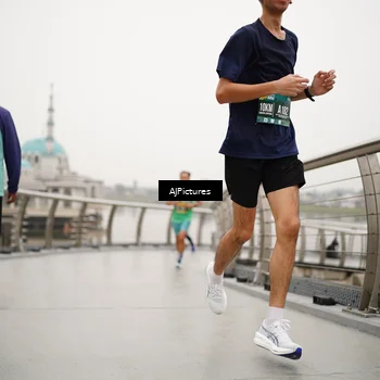 Runner Photo 8544815