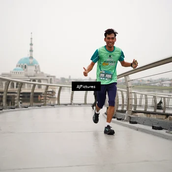 Runner Photo 8544835