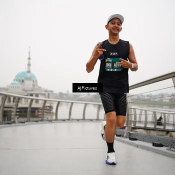 Runner Photo 8544839
