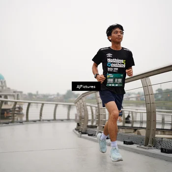 Runner Photo 8544856
