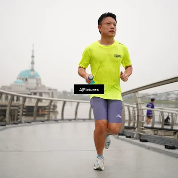 Runner Photo 8544863