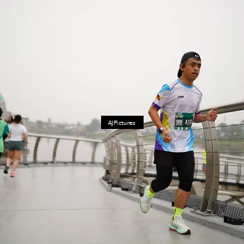 Runner Photo 8544867