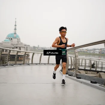 Runner Photo 8544869