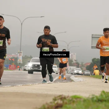 Runner Photo 8544878