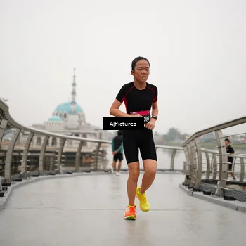 Runner Photo 8544887