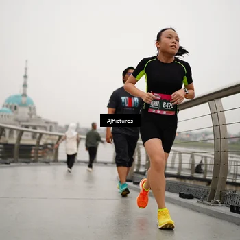 Runner Photo 8544921