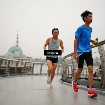 Runner Photo 8544935