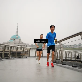Runner Photo 8544940
