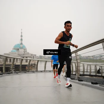 Runner Photo 8544950